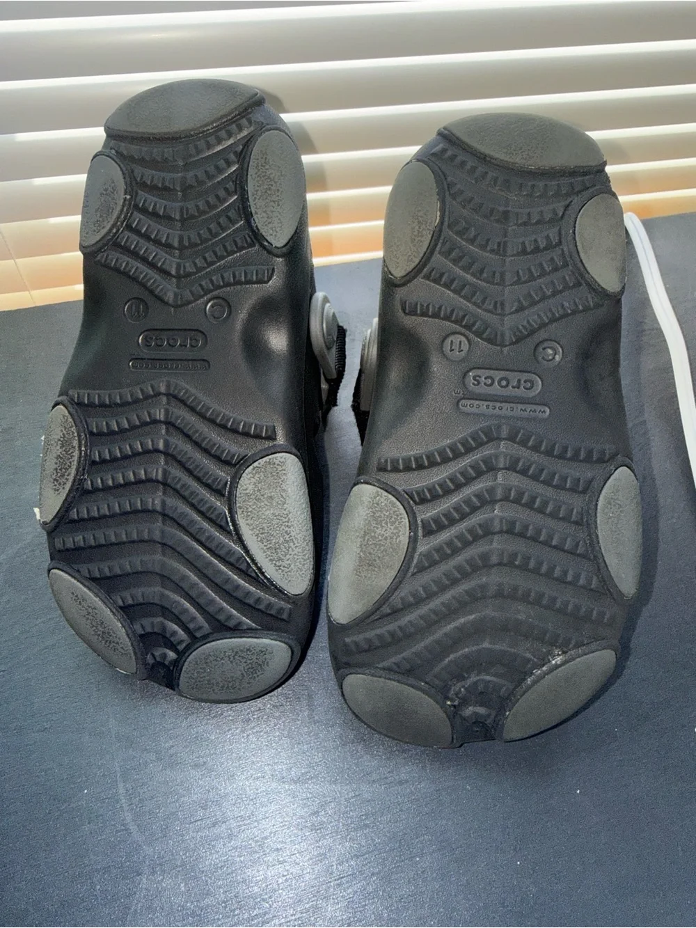 CROCS lightweight black